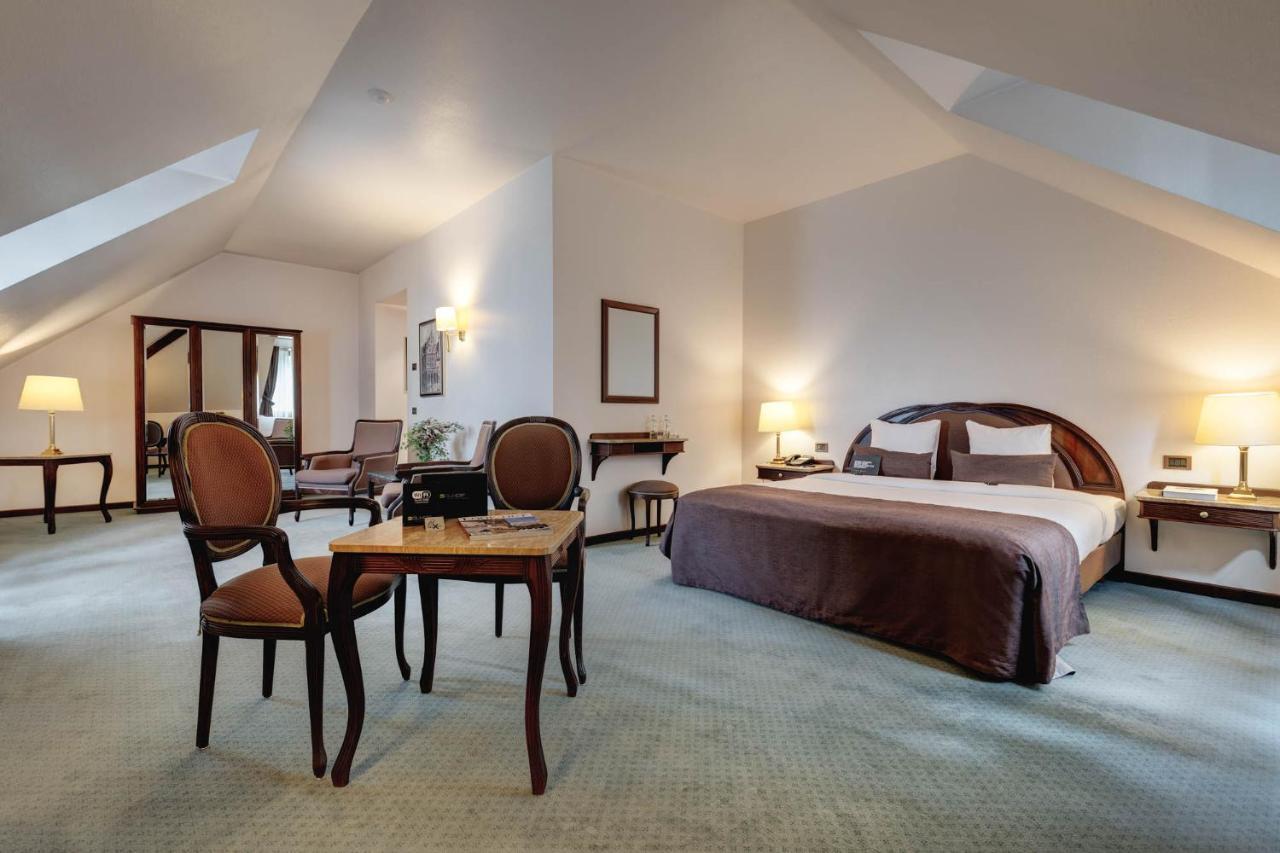 Hotel Kasteel Solhof Артселар Экстерьер фото